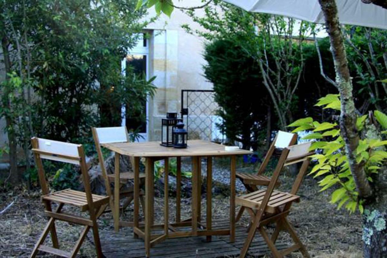 Appartement Le Chateau Mérignac Exteriör bild